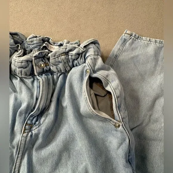Zara Size 4 Baggy Paperbag Light Wash Jeans Denim Essential Grunge Casual Street - Picture 9 of 16